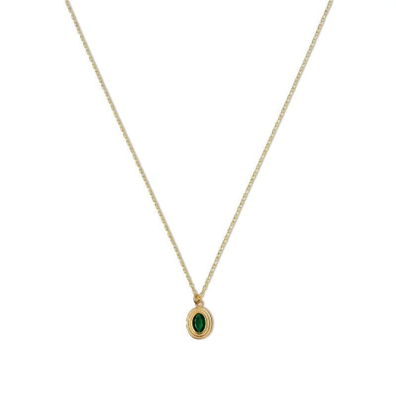 Luxury Gold Bangles For Special Occasions-Bold Chain Necklace For Trendy Look-THE OVAL EMERALD HEIRLOOM NECKLACE